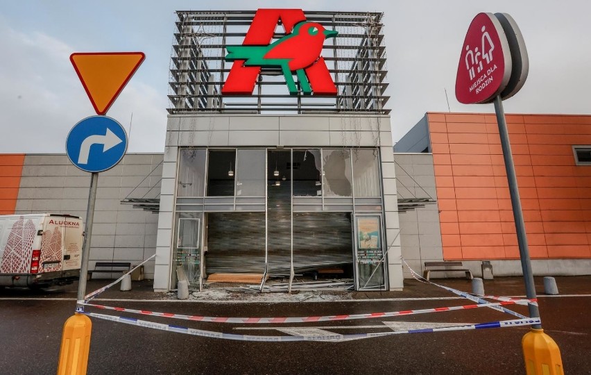 Godziny otwarcia sieci handlowej Auchan pozostają bez zmian....
