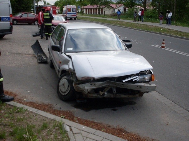 Wypadek na ulicy Marii Dąbrowskiej w Koninie
