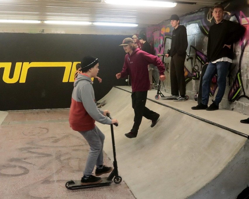 Oficjalne otwarcie skateparku w podziemnym przejściu w Szczecinie