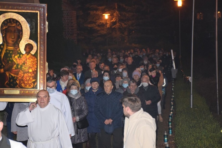 Wierni z dekanatu obornickiego podziękują Maryi za dar peregrynacji. Gdzie i Kiedy?