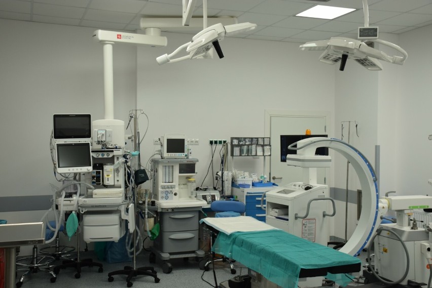 Sala operacyjna szpitala w Rykach.