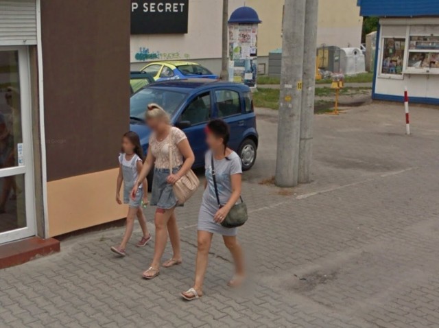 Centrum Skierniewic w Google Street View. Ludzie i miejsca