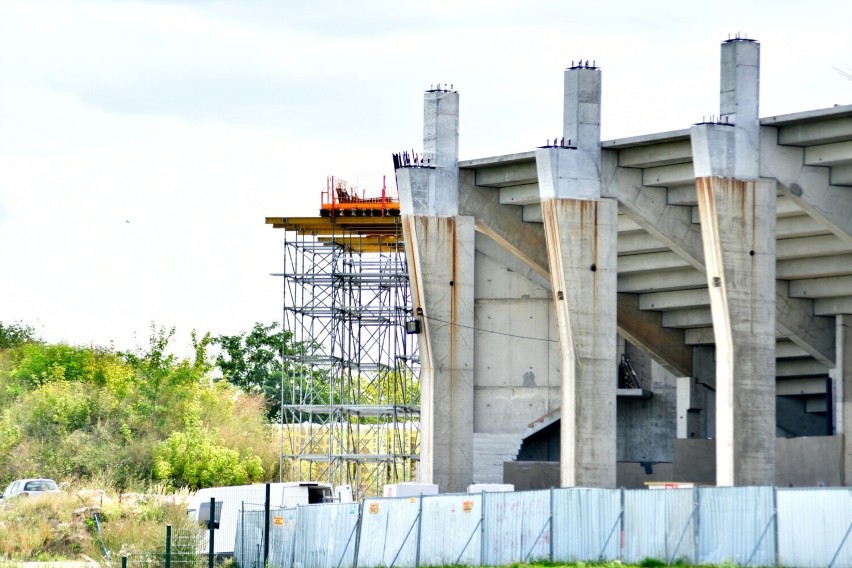 Trwają prace na budowie stadionu dla Radomiaka Radom. Zobacz najnowsze zdjęcia