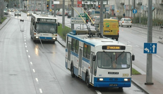 Gdyński trolejbus na Węźle Franciszki Cegielskiej.