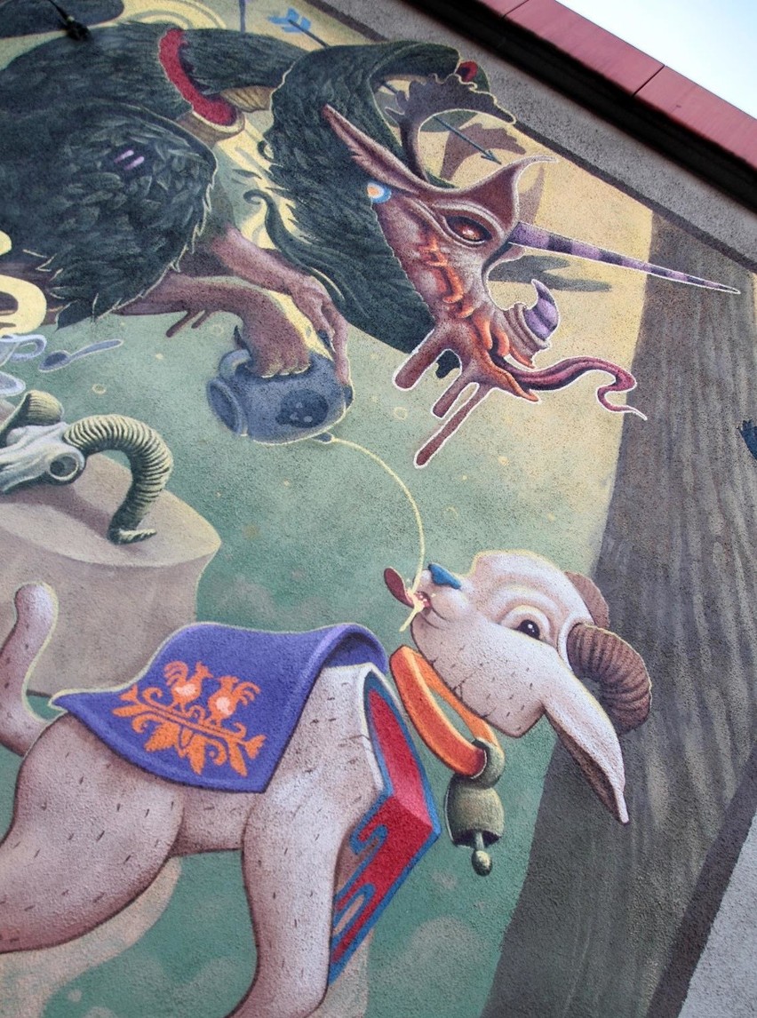 Smoczy mural na Rondzie Mogilskim [ZDJĘCIA]