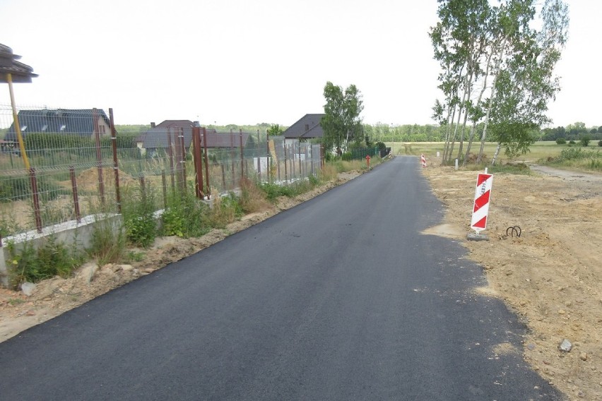 W lipcu wyczekiwany koniec przebudowy dróg w Chróstniku