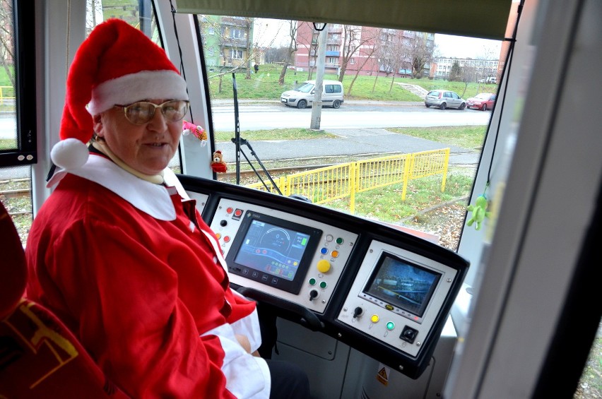 Mikołajkowy tramwaj wozi mieszkańców Zagłębia