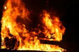 Pożar w Legionowie: pali się hala z dezodorantami [wideo]