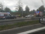 Potrójny wypadek pod Kielcami. Jedna osoba ranna