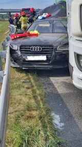 Karambol na autostradzie A2 w miejscowości Kowalewek, gmina Rzgów. Czterem osobom poszkodowane 