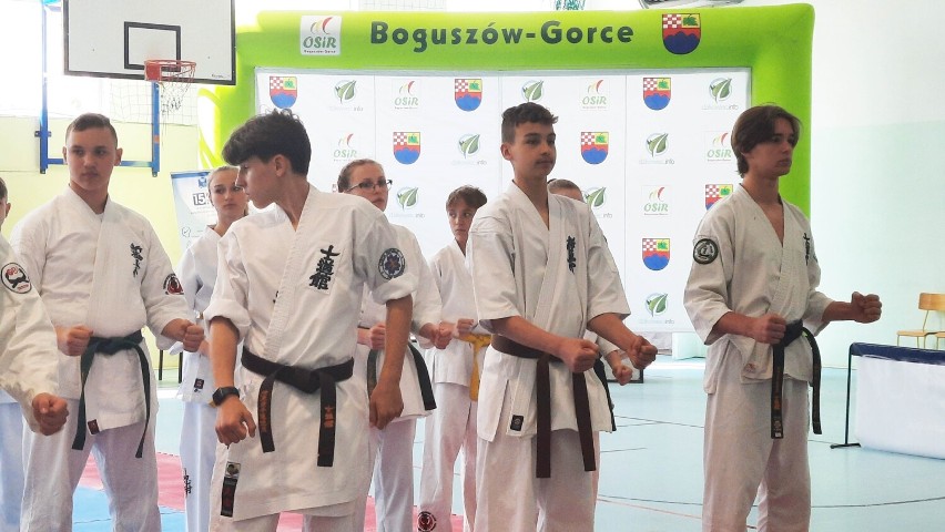 Międzynarodowy Turniej Karate o "Puchar na Chełmcu", legniczanie wrócili z medalami