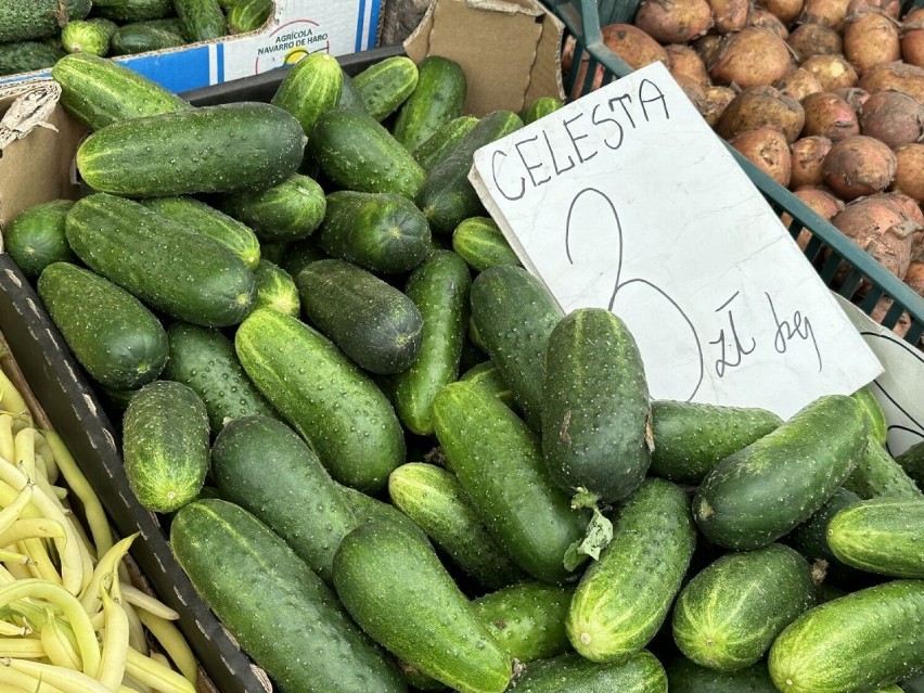 Ceny na targu w Koninie. Ile zapłacimy za świeże owoce i warzywa?