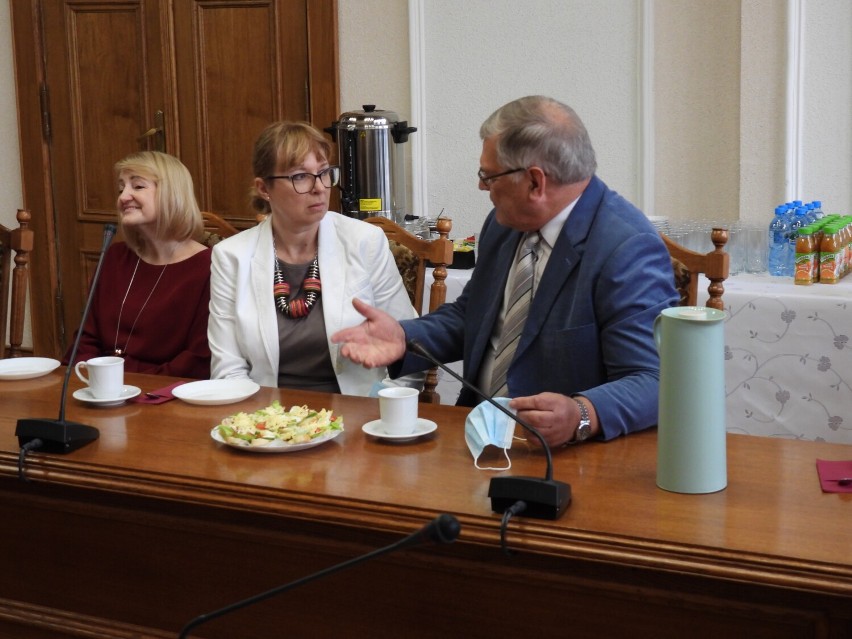 Uroczystość z okazji Dnia Edukacji Narodowej w Urzędzie...