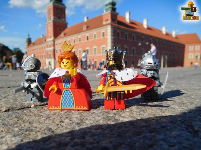 Warszawa zbudowana z Lego. Figurki z klocków w stolicy. Spektakularny projekt! [ZDJĘCIA]