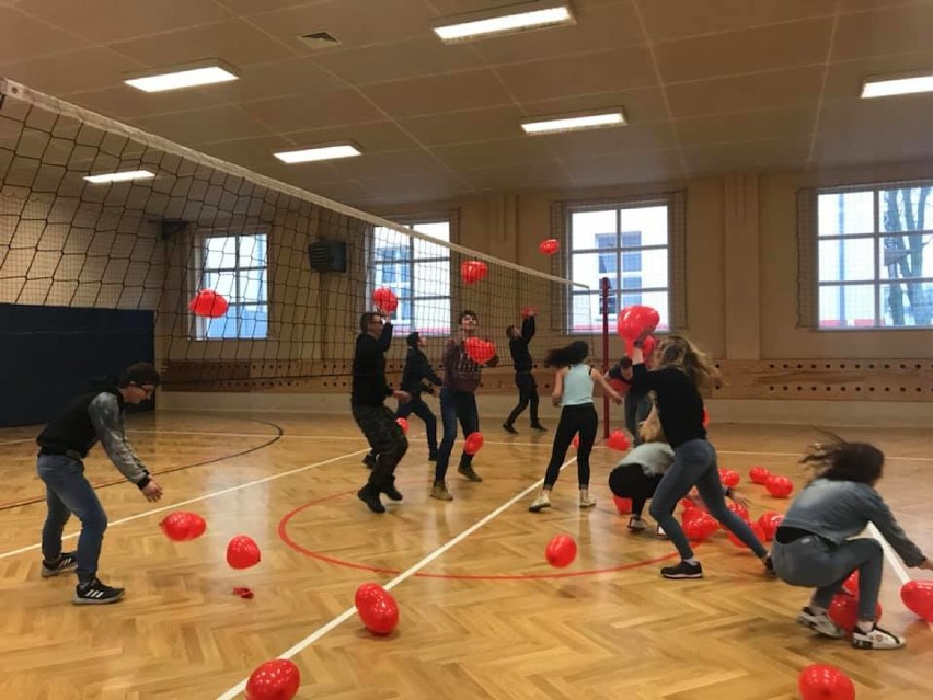 Sportowe Walentynki w Centrum Kształcenia i Wychowania OHP w Pleszewie