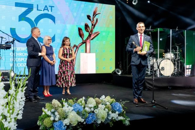 Gmina Zadzim została uhonorowana podczas uroczystej gali zorganizowanej z okazji 30-lecia działalności Wojewódzkiego Funduszu Ochrony Środowiska i Gospodarki Wodnej w Łodzi