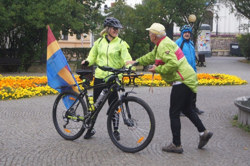 Ruszyła rowerowa pielgrzymka z Radomska na Jasną Górę
