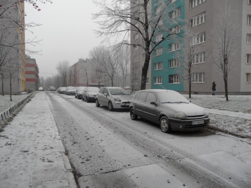 Bytom: Pierwszy śnieg - 5 grudnia 2014[ZDJĘCIA]