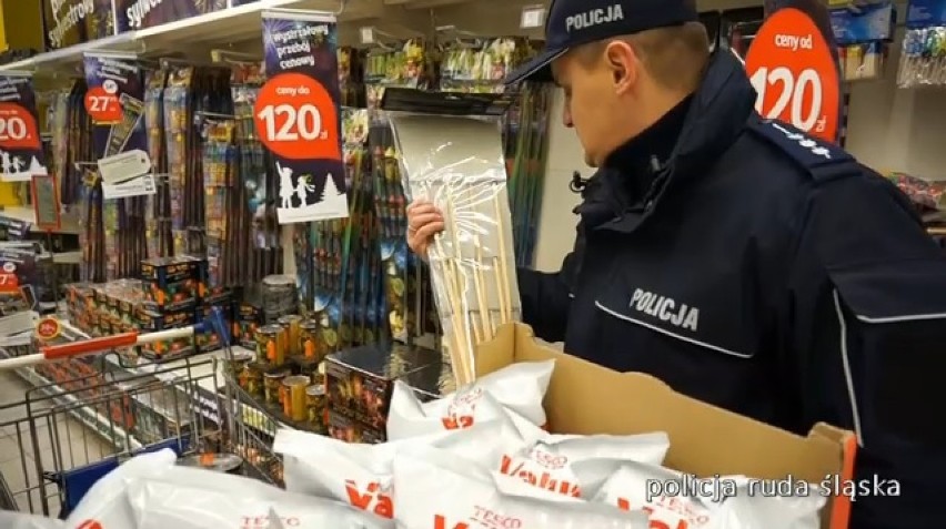 Policjanci z Rudy Śląskiej sprawdzają miejsca sprzedawania petard [ZDJĘCIA]