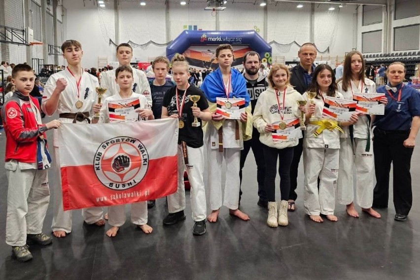 Pracowite weekendy karateków z KSW BUSHI Radomsko. 3 turnieje, 21 medali 