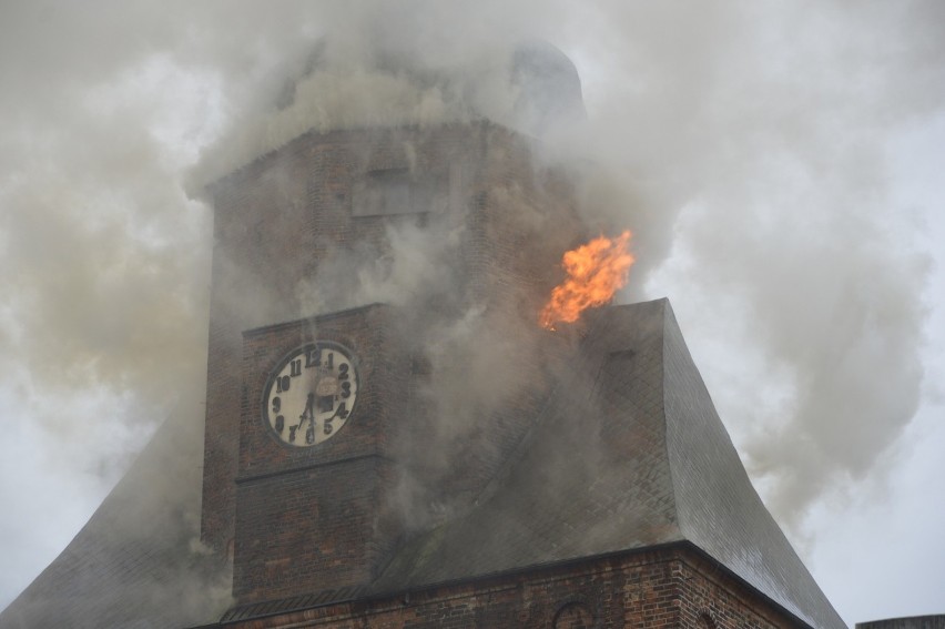 Do pożaru katedry doszło 1 lipca 2017 r.
