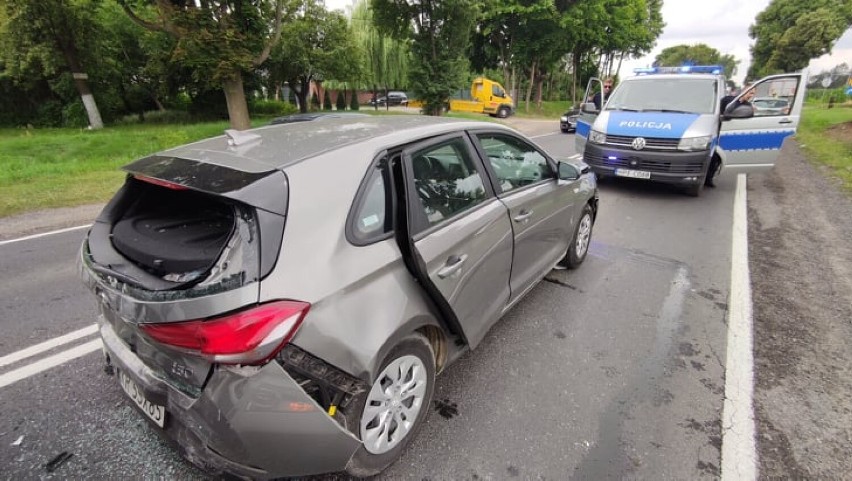 Wypadek na DK12 w Poniatowie z udziałem czterech samochodów,...