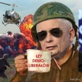 Najlepsze MEMY o Jarosławie Kaczyńskim. Jedni go kochają, inni nienawidzą [GALERIA] 