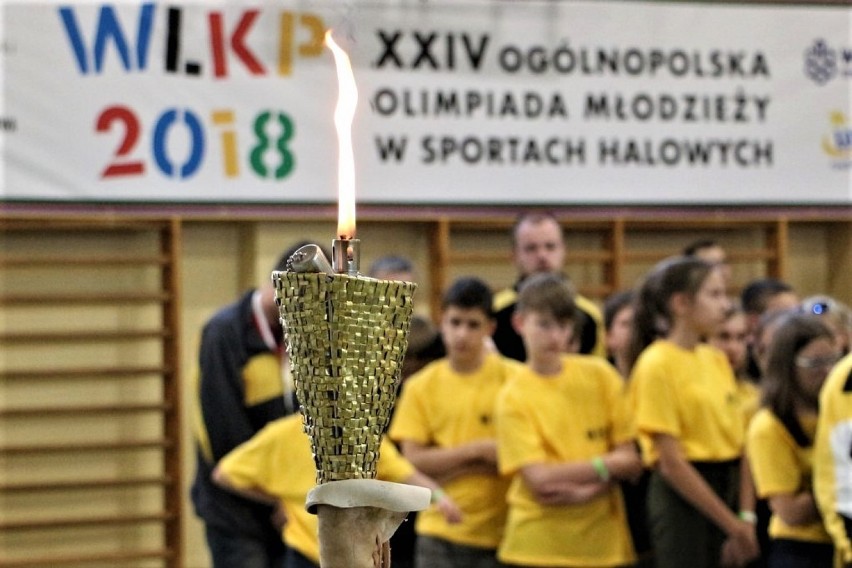 W Jastrowiu zapłonął znicz olimpijski. Rozpoczęła się Ogólnopolska Olimpiada Młodzieży [FOTO, WIDEO]