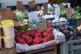 Sławno. Wtorkowy handel na targowisku miejskim - cennik owoców i warzyw ZDJĘCIA