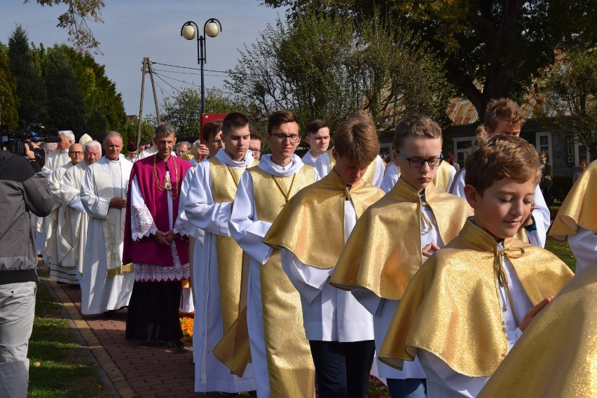 Rocznica Cudu Eucharystycznego w Sokółce. Zobacz, kto przybył do sanktuarium na wielkie uroczystości 