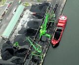 Gdynia: Przebudowa nabrzeża Szwedzkiego. Za dwa lata będą mogły cumować wielkie statki typu Panamax