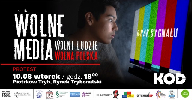 Wolne media - protest w Piotrkowie przeciwko lex TVN i w obronie wolnych mediów we wtorek, 10 sierpnia 2021, na Rynku Trybunalskim