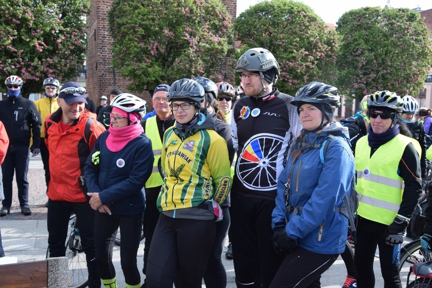 Przejechali nowy szlak rowerowy "Dookoła gminy Żnin". Liczy 96 km [zdjęcia, wideo]