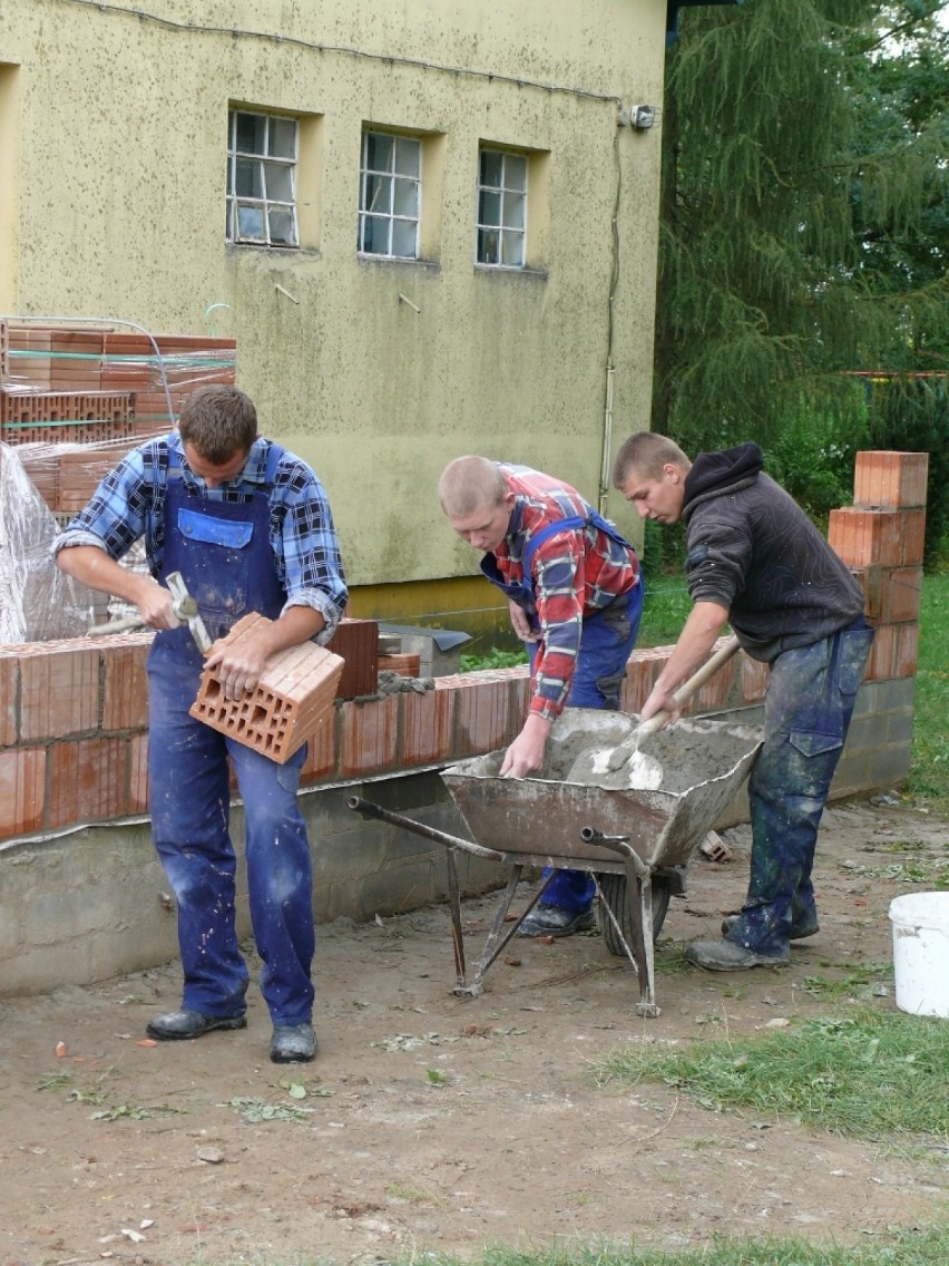 Uczniowie CKP w Bełchatowie znów pomagają