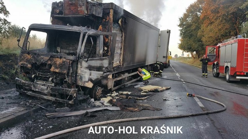 Stróża: Spłonęła ciężarówka. W środku były leki warte kilka milionów złotych (ZDJĘCIA)