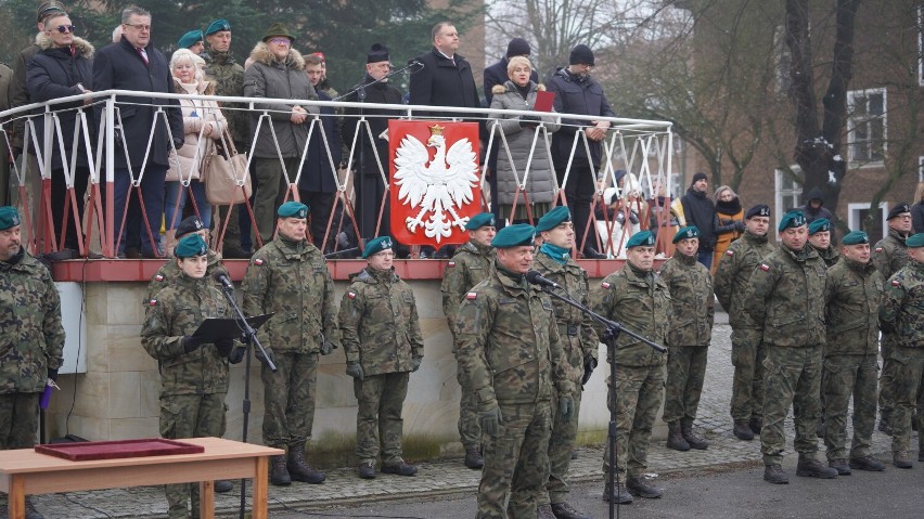 Żołnierze 22. Batalionu Piechoty Górskiej w Kłodzku wyruszają z misją pokojową do Kosowa