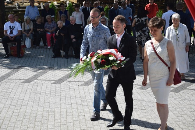 Narodowy Dzień Pamięci Ofiar Ludobójstwa dokonanego przez ukraińskich nacjonalistów na obywatelach II Rzeczypospolitej Polskiej. Uroczystości patriotyczne w Zielonej Górze Łężycy