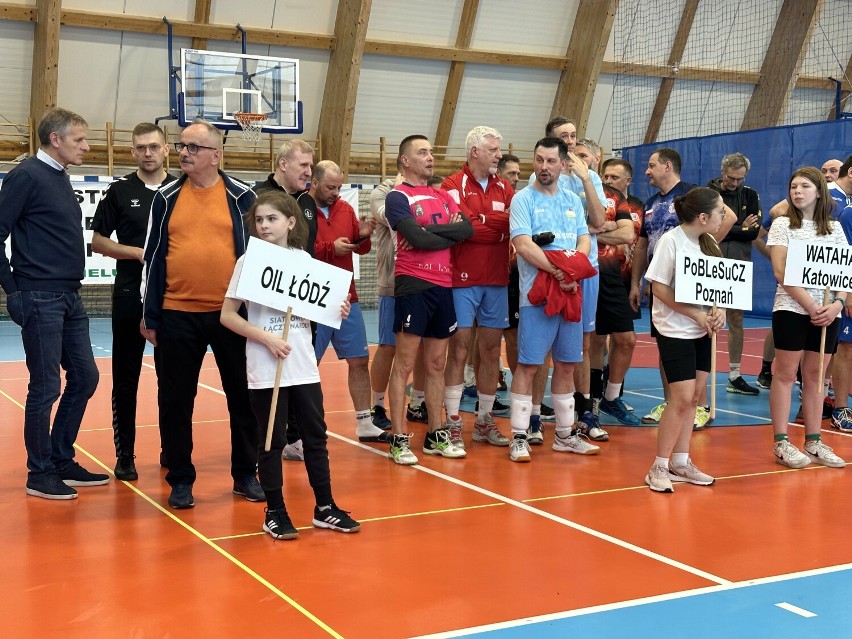 5 Mistrzostwa Polski Lekarzy Oldboy w piłce siatkowej w Wieluniu 