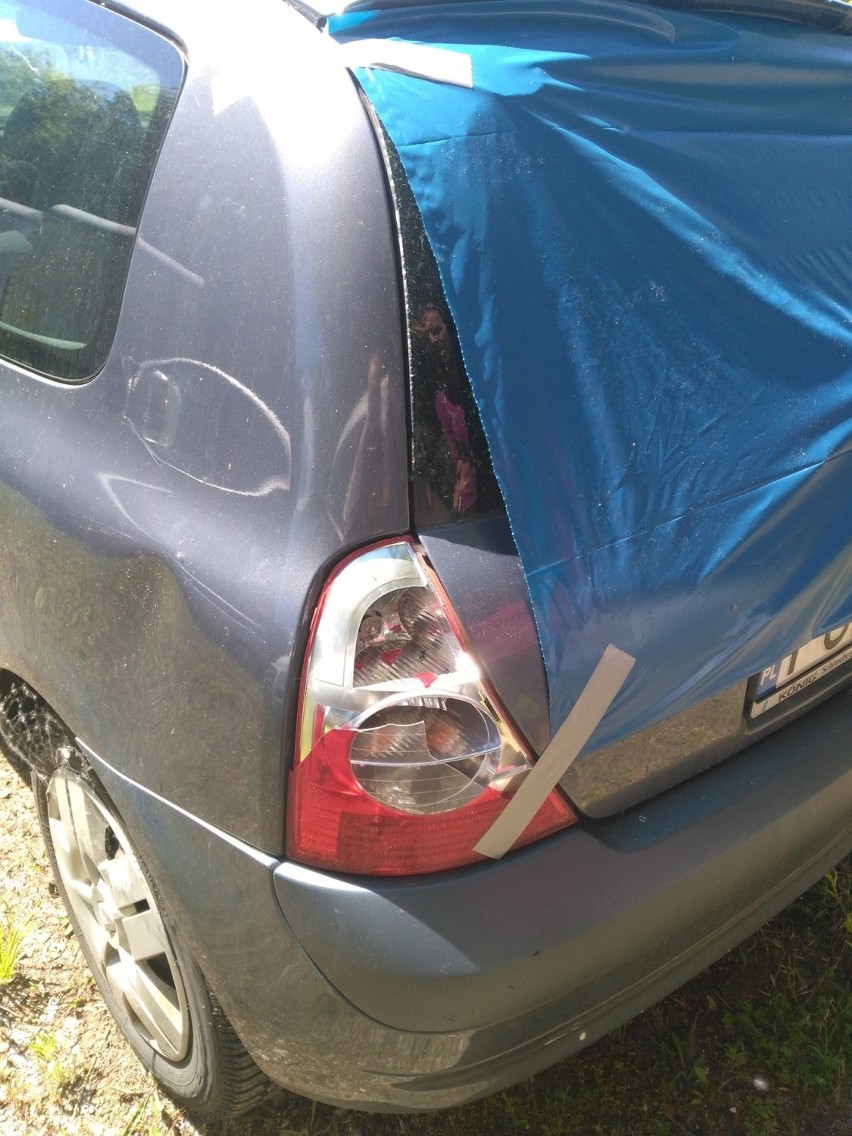Renault Clio pana Roberta zostało mocno uszkodzone. Naprawa...