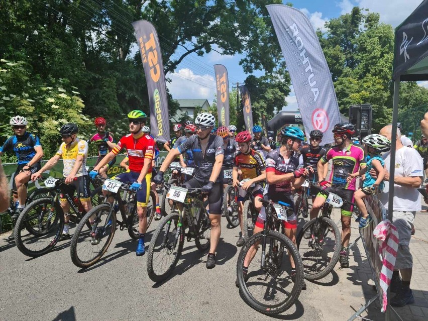 Rowerowy weekend na malowniczej Ziemi Chełmskiej razem z Maratonami Kresowymi MBT. Walczyli o Puchar Lubelszczyzny. Zobacz niezwykłe zdjęcia