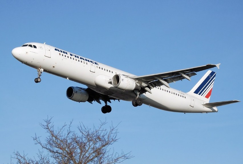 Lotnisko Chopina: Odwołane loty Warszawa - Paryż Air France....