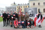 "JÓZEF PIŁSUDSKI. DZIADEK". Unikatowa wystawa na Rynku Starego Miasta w Zamościu (ZDJĘCIA)