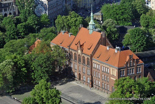 Poznań z lotu ptaka: Szkoły i uczelnie z góry