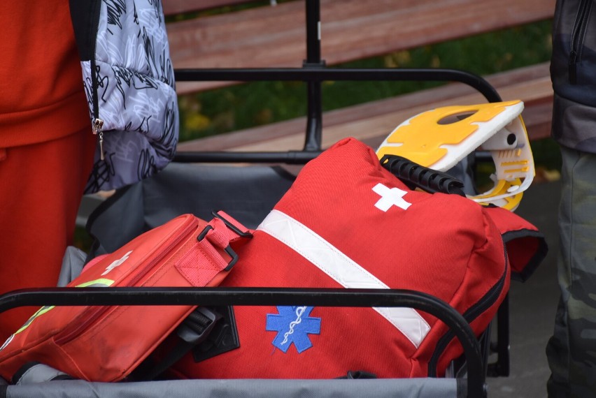 Gniezno. „OSP Kawiary” to troje uczniów podstawówki. Patrolują teren, udzielili już pierwszej pomocy w wypadku rowerowym! [FOTO]