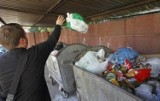 Podwyżka opłat za śmieci w Goleniowie znów wstrzymana