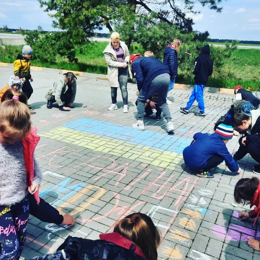 Kolejna partia pomocy z Fundacji Centrum Edukacji Baza w...