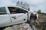 Wielkanoc w Wieruszowie. Mąż nabił auto żony na widły i wywiózł na gruzowisko