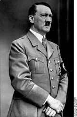 Przodkami Hitlera byli Żydzi i ludność afrykańska?