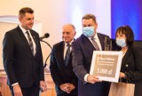 Nagrody „Bonum Publicum” Miasta Sandomierza wręczone podczas uroczystej gali w Zamku Królewskim. Poznaj laureatów (ZDJĘCIA) 