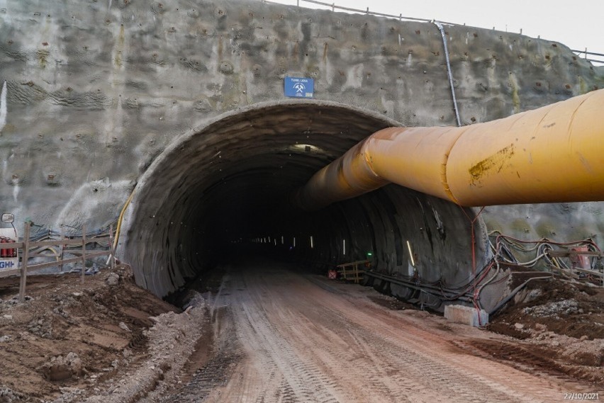 Pierwszy kilometr tunelu na S3 w Starych Bogaczowicach już...